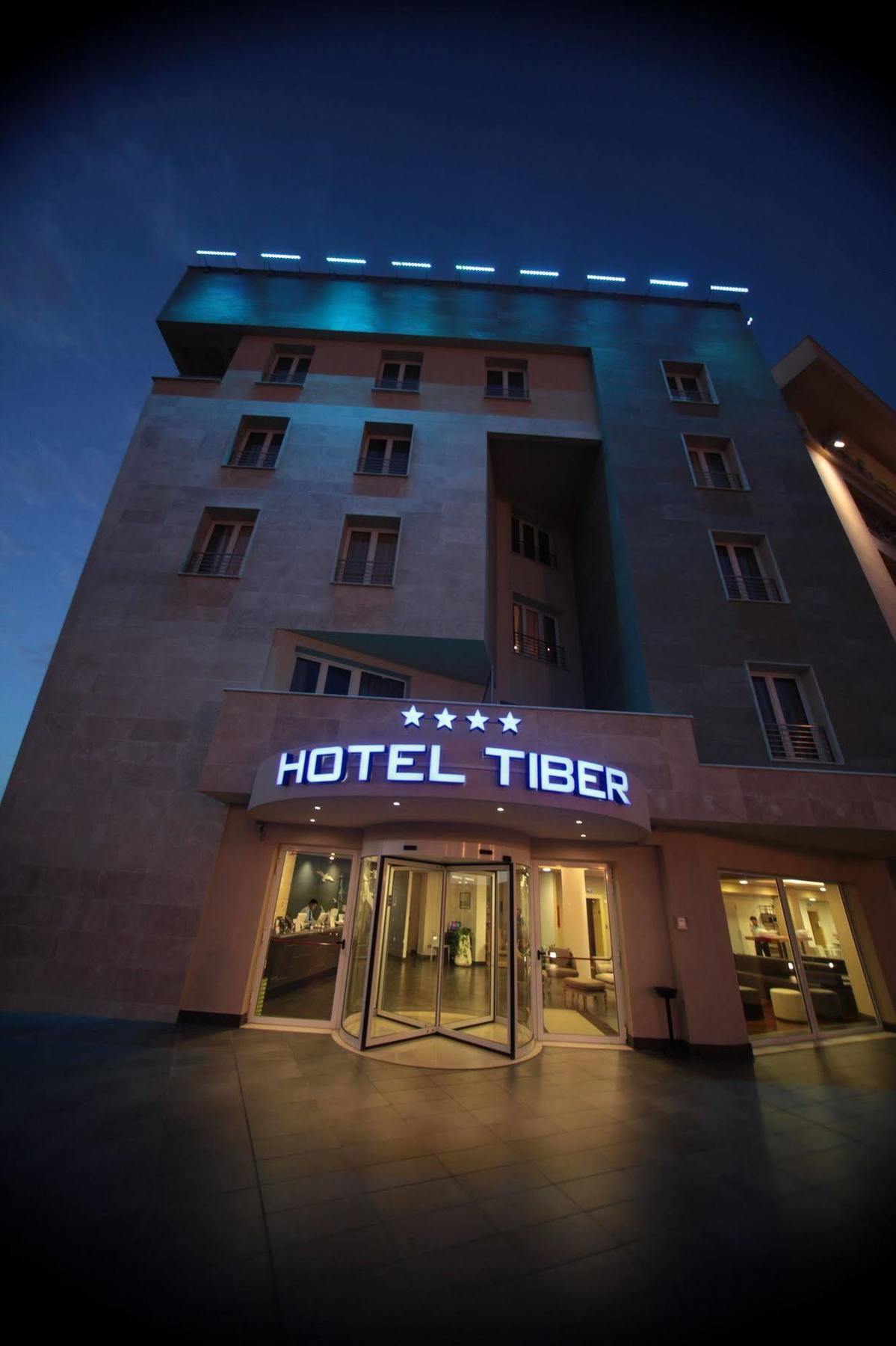 Hotel Tiber Fiumicino Esterno foto